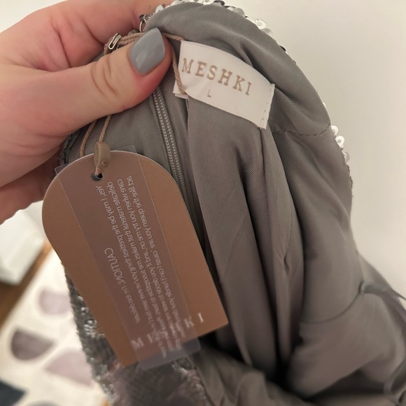 Meshki Metallic Silver Backless Dress - Picture 12 of 12